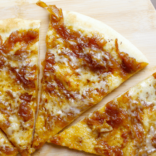 French Onion Pizza recipe from ThursdayNightPizza.com