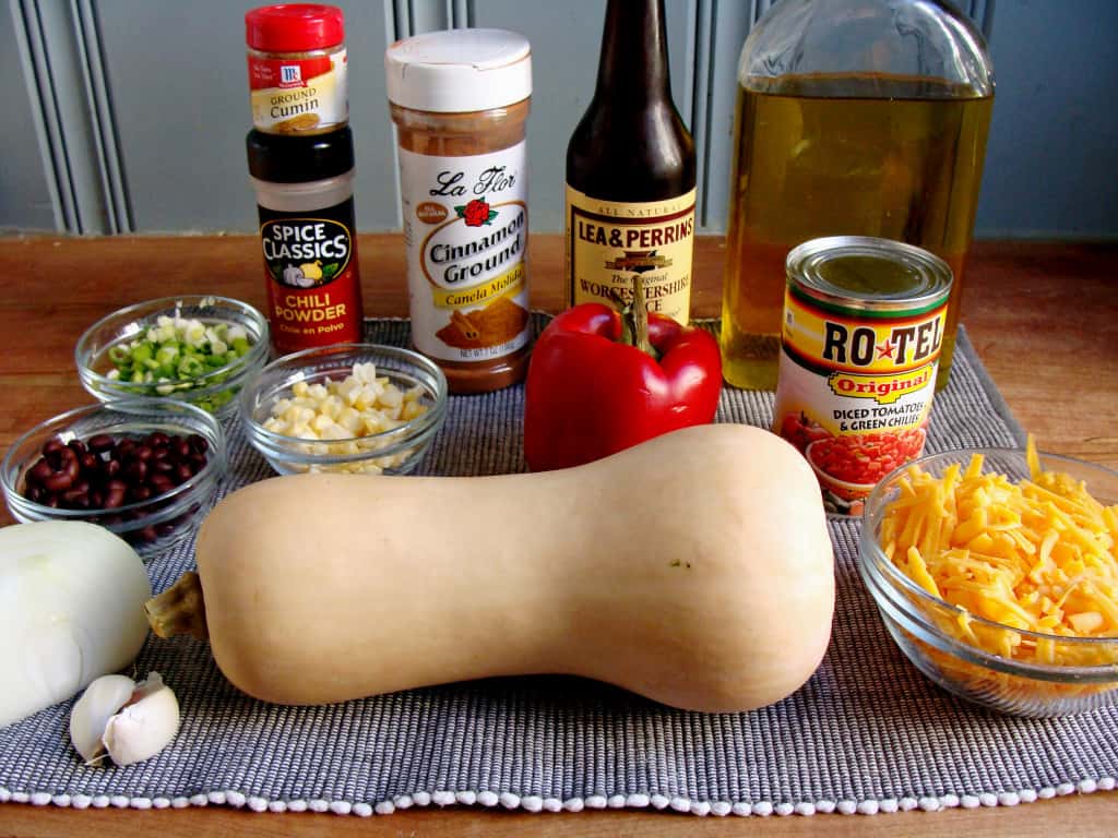 Vegetarian Chili Pizza ingredients