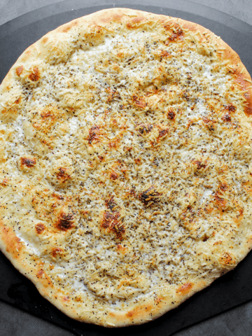 Cacio e Pepe Pizza