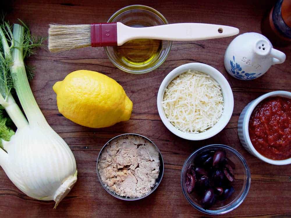 tuna fish pizza ingredients