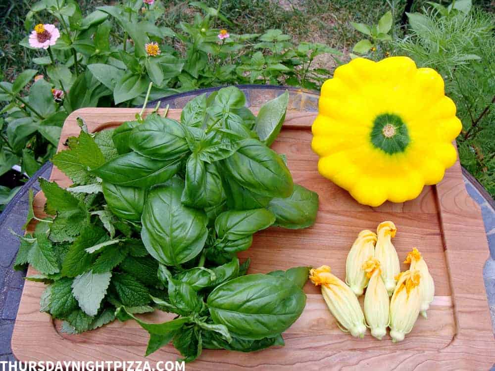 summer garden pizza ingredients