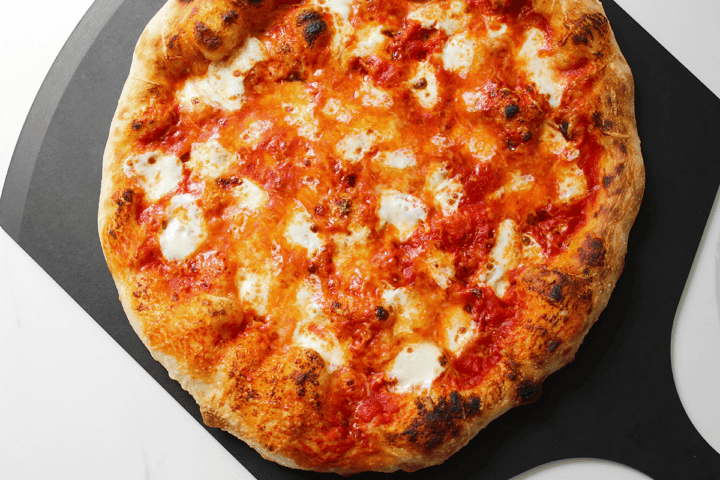 finished pizza