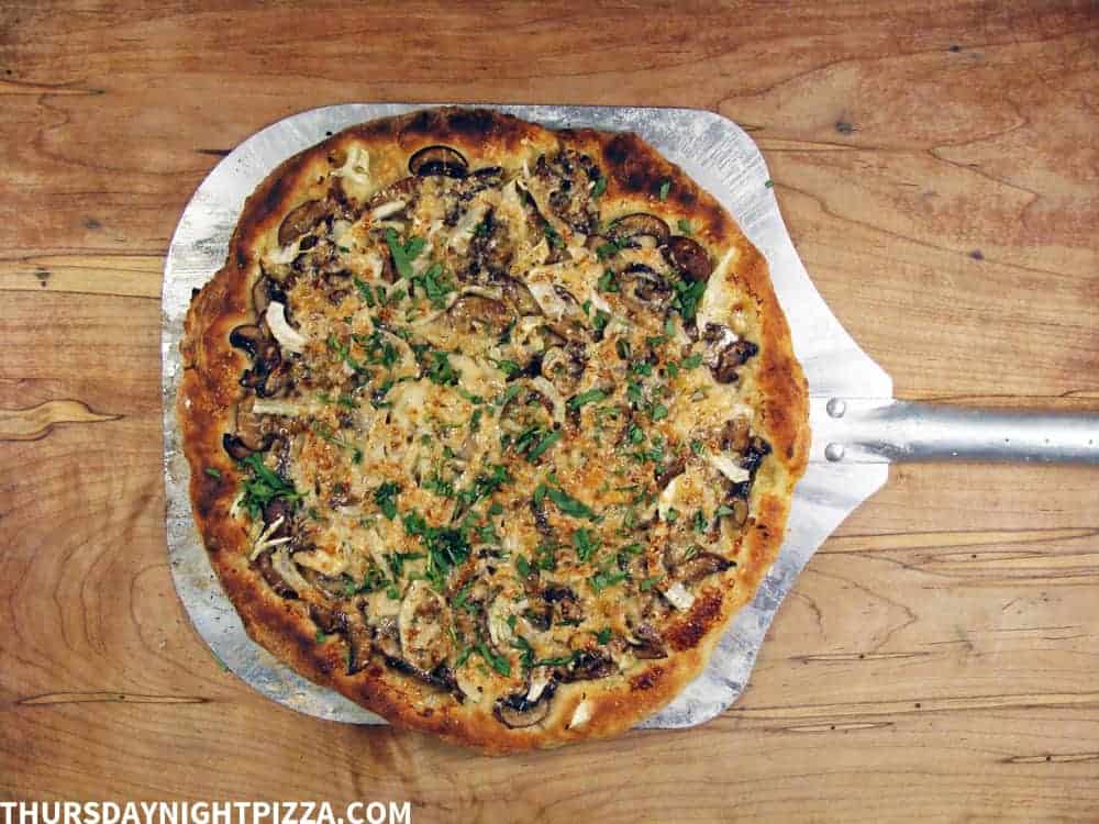 mushroom and fennel pizza