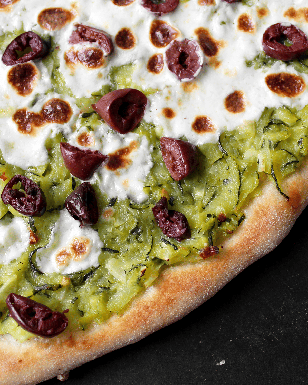 zucchini pizza sauce on pizza