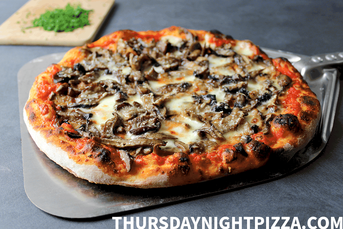 Sliced Mushrooms Pizza