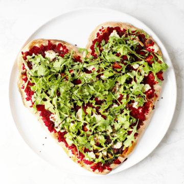 heart shaped pizza featured image