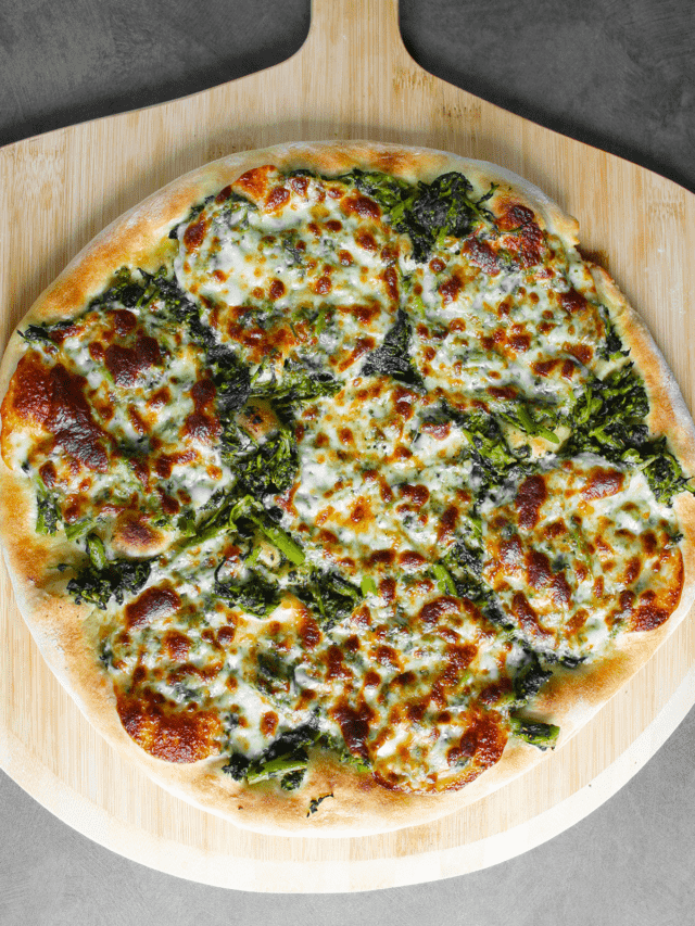 Chimichurri Broccoli Rabe Pizza | ThursdayNightPizza.com