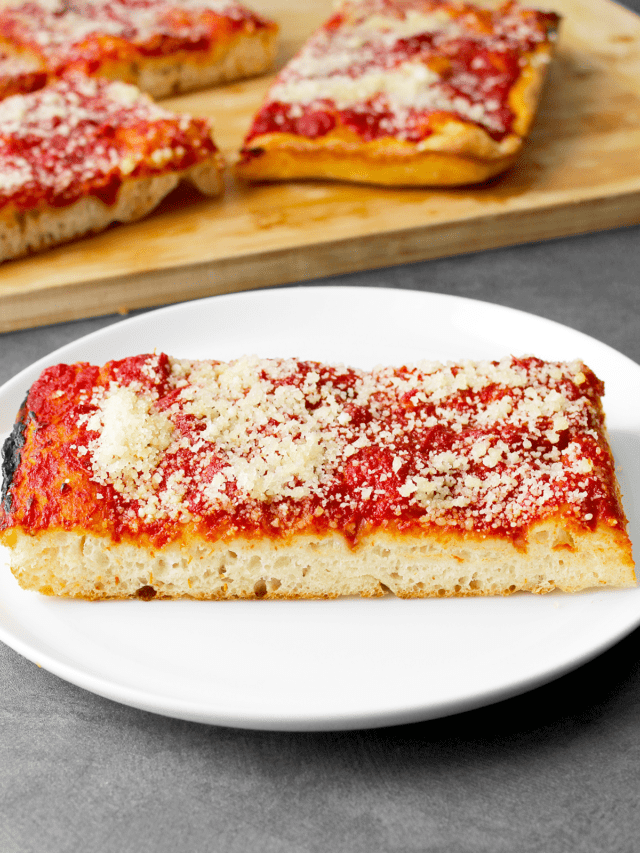 Tomato Pie Pizza Recipe | ThursdayNightPizza.com
