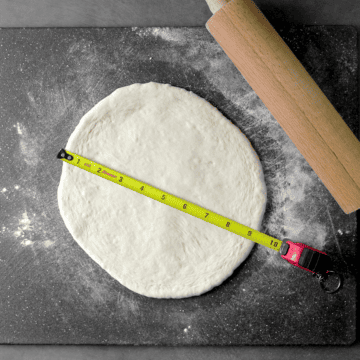 how to make pizza dough sandwiches, step 4